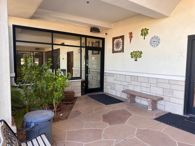 More Photos Of 13645 W Indian School Rd, Litchfield Park Medical For Lease