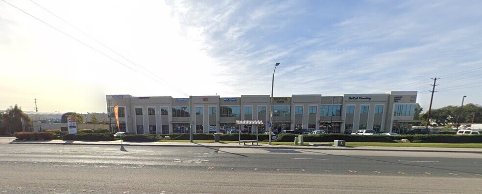 More Photos Of 3521 Main St, Chula Vista Warehouse For Lease