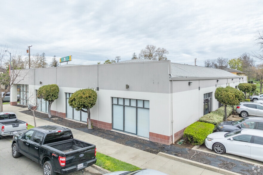 More Photos Of 2331 Alhambra Blvd, Sacramento Medical For Lease