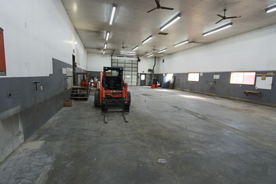 More Photos Of 2765 US Highway 2 W, Kalispell Industrial For Sale