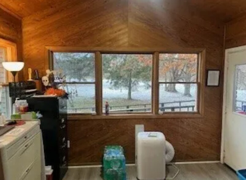 More Photos Of 2086 S Rochester Rd, Rochester Apartments For Sale