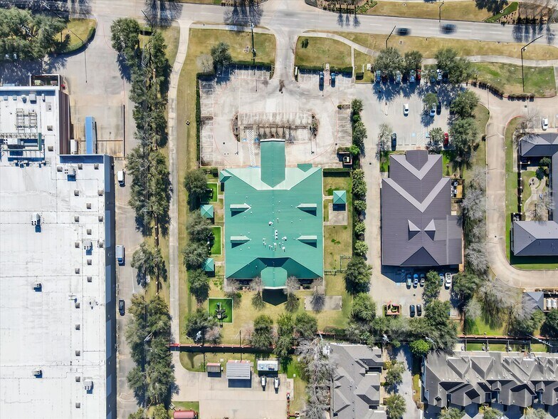 More Photos Of 20417 S University Blvd, Missouri City Schools For Lease