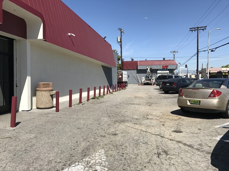 More Photos Of 5421 S Hoover St, Los Angeles Unknown For Lease