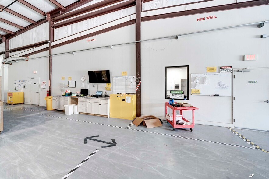 More Photos Of 17684 Cordova Pl, Panama City Beach Distribution For Sale