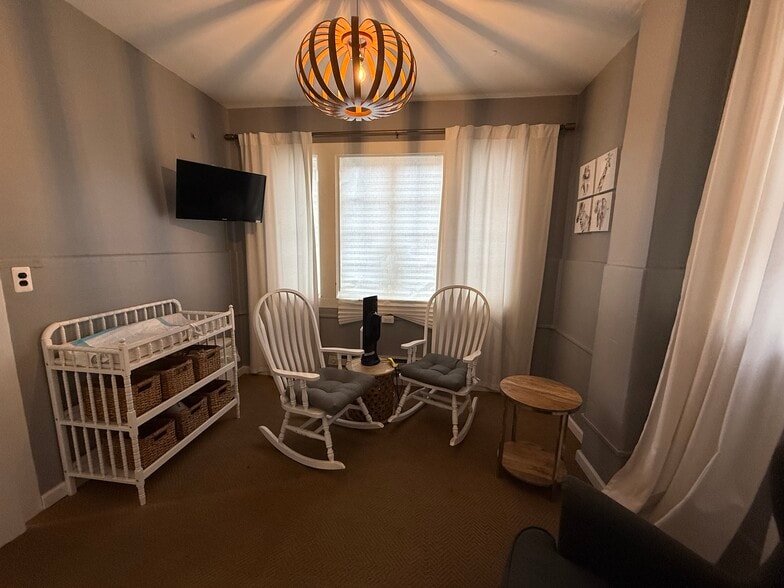 More Photos Of 1400 Russell Rd, Alexandria Religious Facility For Sale