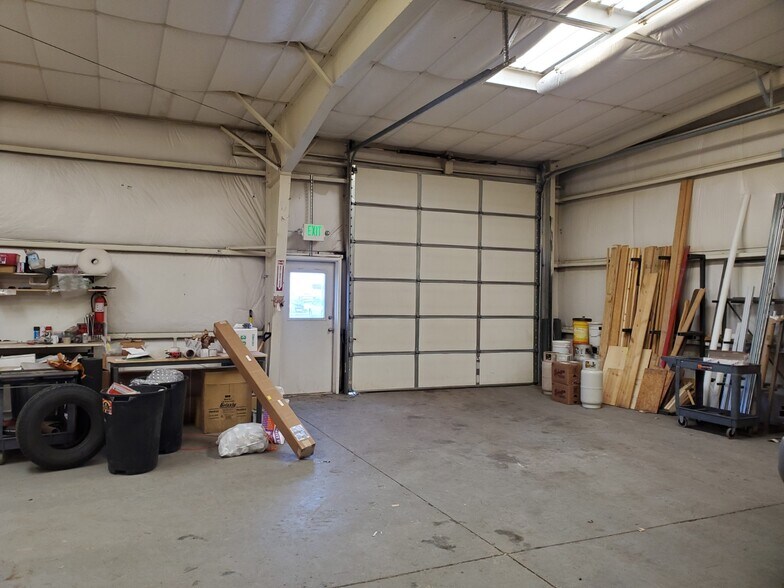 More Photos Of 1409 E Olive Ct, Fort Collins Warehouse For Lease