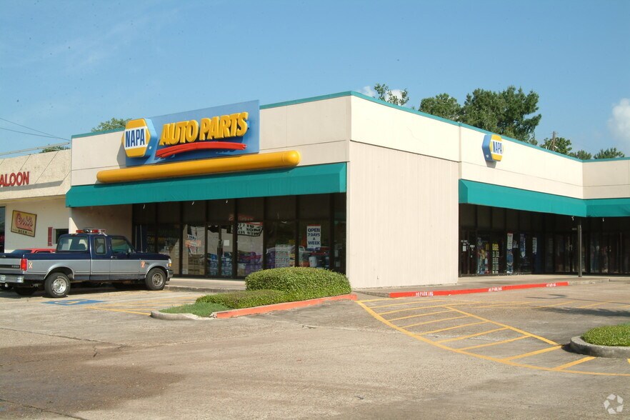 More Photos Of 1800-1830 FM-1960 W, Houston General Retail For Sale