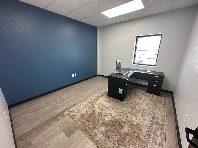 More Photos Of 10911 County Rd 74 rd, Midland Warehouse For Lease