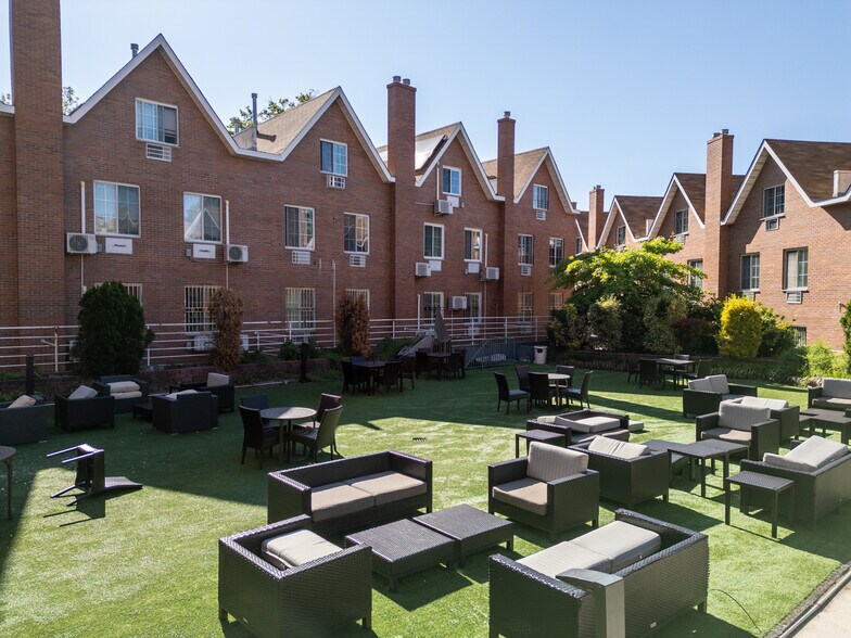 More Photos Of 183-15 Horace Harding Expy, Fresh Meadows Hotel For Sale