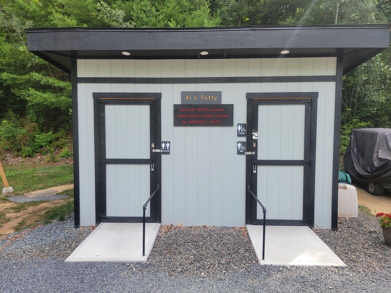 More Photos Of 4802 Us Highway 209, Accord Restaurant For Sale