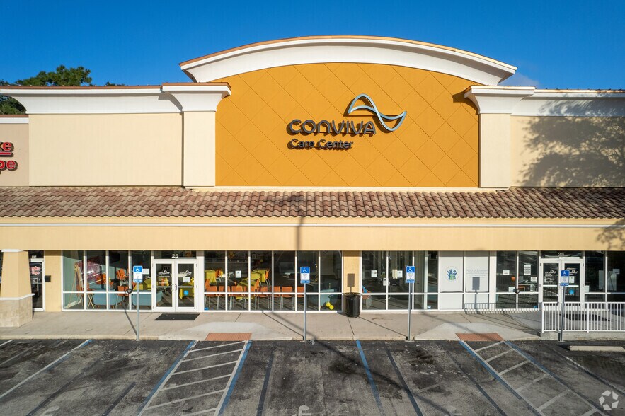 More Photos Of 11-55 University Blvd N, Jacksonville Unknown For Lease