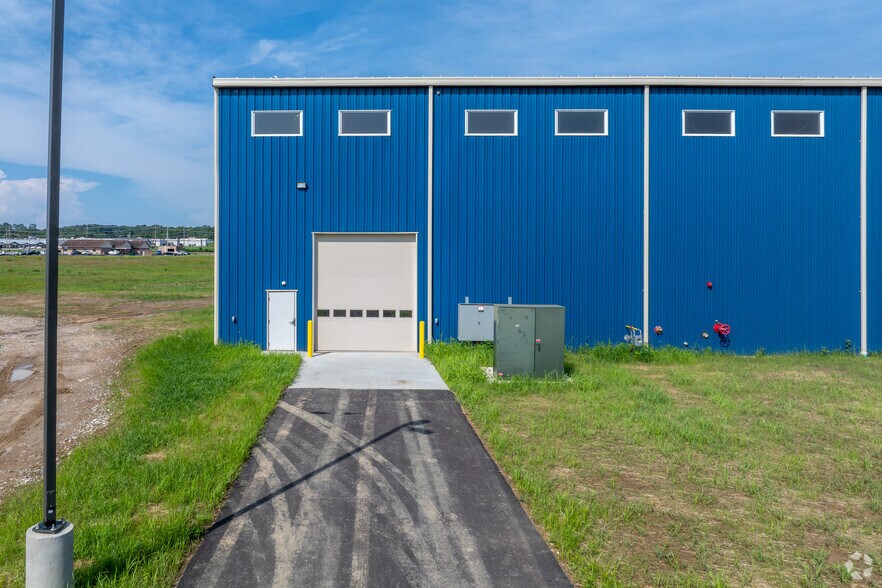 More Photos Of 350 McCarty Ln, Jackson Manufacturing For Lease