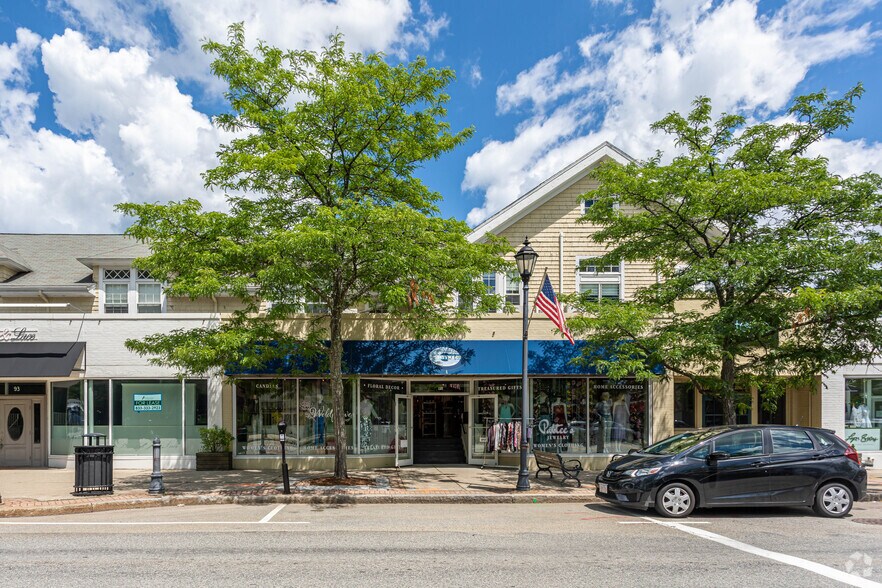 Primary Photo Of 79-93 Central St, Wellesley General Retail For Lease