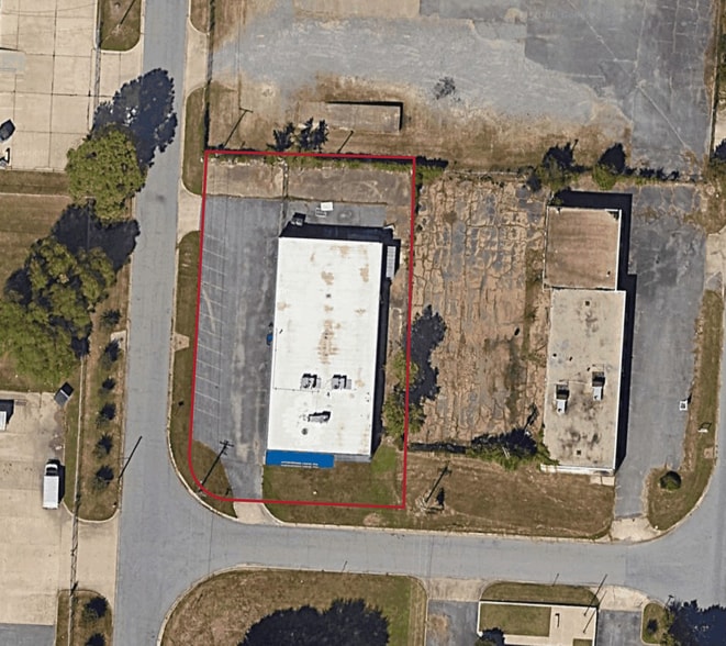 More Photos Of 3920 Wall St, Little Rock Office For Sale