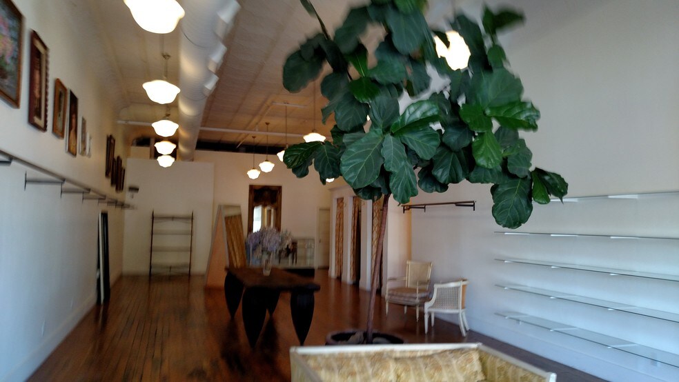 More Photos Of 1244 Pine St, Paso Robles Storefront Retail Office For Lease