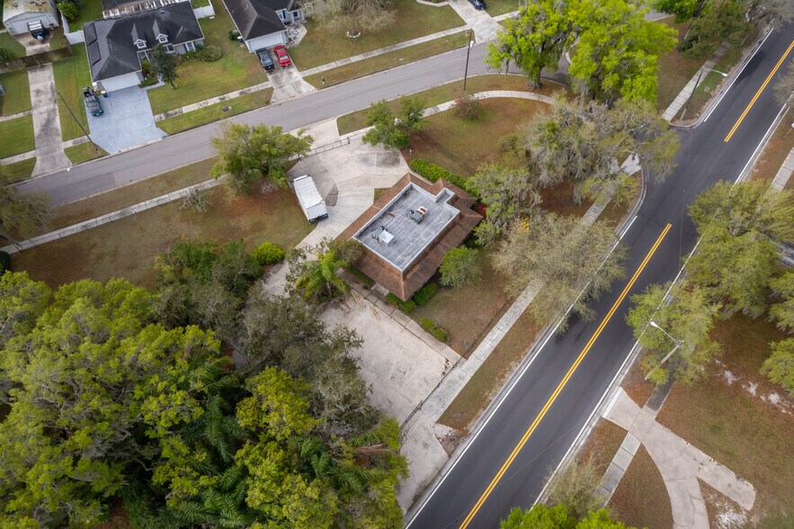 More Photos Of 2025 Flamingo Dr, Bartow Medical For Lease