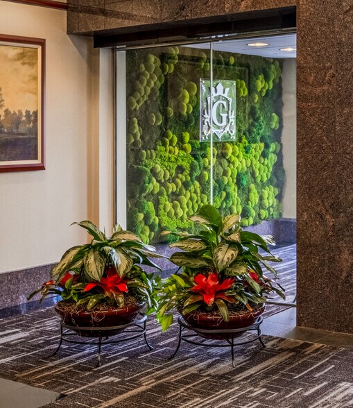 More Photos Of 3595 Grandview Pky, Birmingham Office For Lease