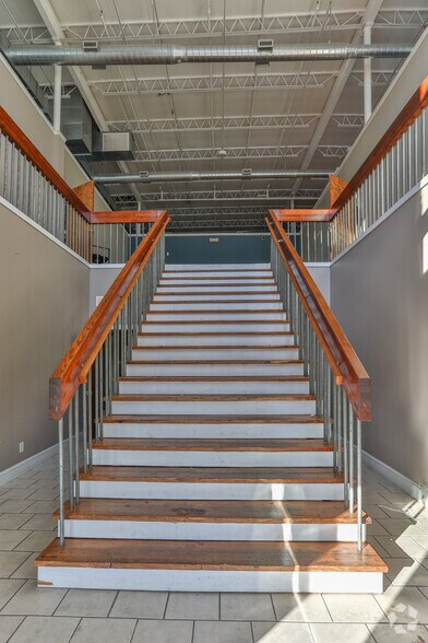 More Photos Of 900 E Main St, Easley Storefront Retail Office For Lease