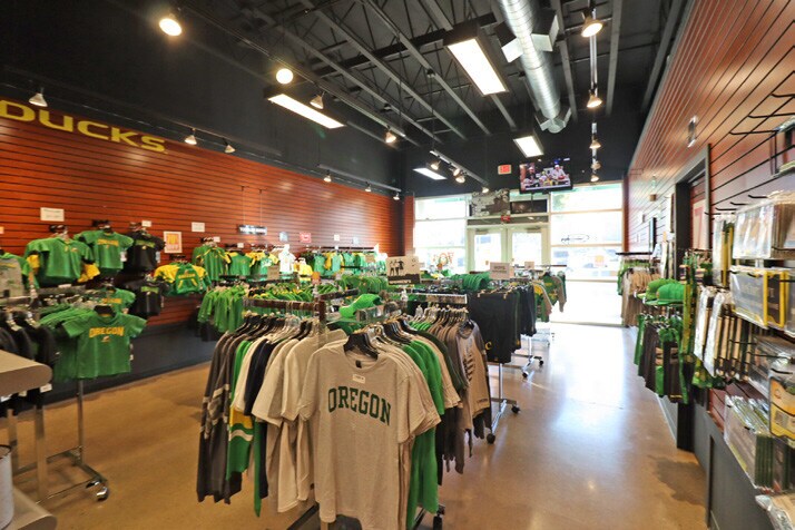 More Photos Of 1079 Valley River Way, Eugene Unknown For Lease