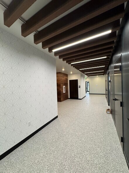 More Photos Of 5089 W 11800 S, Herriman Office For Sale