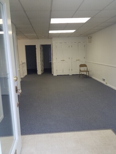 More Photos Of 375 N Main St, Williamstown Medical For Lease