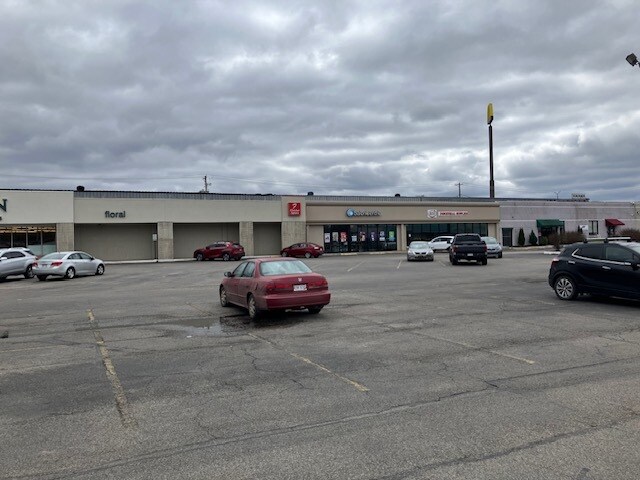 More Photos Of 1-9 Fletcher Sq, Dunbar Unknown For Lease