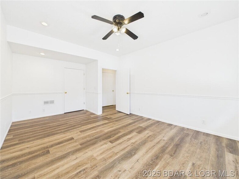 More Photos Of 310 N Main St, Gravois Mills Office Residential For Sale