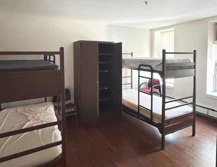 More Photos Of 315 E 115th St, New York Shelter For Lease