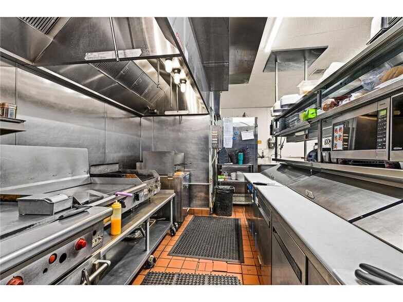 More Photos Of 4654 County Highway 61 hwy, Moose Lake Specialty For Sale