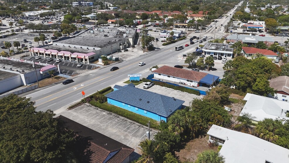 More Photos Of 1541 Prosperity Farms Rd, West Palm Beach Medical For Sale