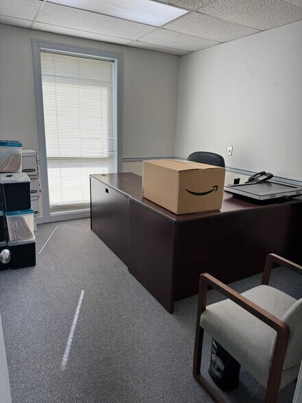 More Photos Of 508 N Commerce Ave, Front Royal Bank For Sale