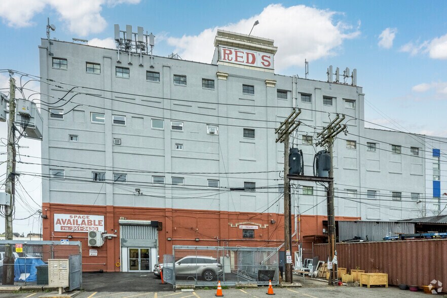 More Photos Of 6103 Strickland Ave, Brooklyn Warehouse For Lease