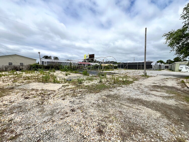 More Photos Of 1309 Old Cherry Point Rd, New Bern Light Manufacturing For Sale