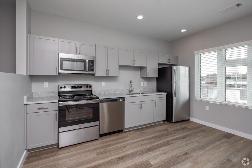 More Photos Of 4040 Travis Dr, Nashville Apartments For Sale