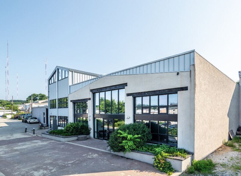 Primary Photo Of ,  Unknown For Sale