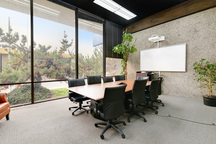 More Photos Of 140 N Escondido Blvd, Escondido Office For Sale