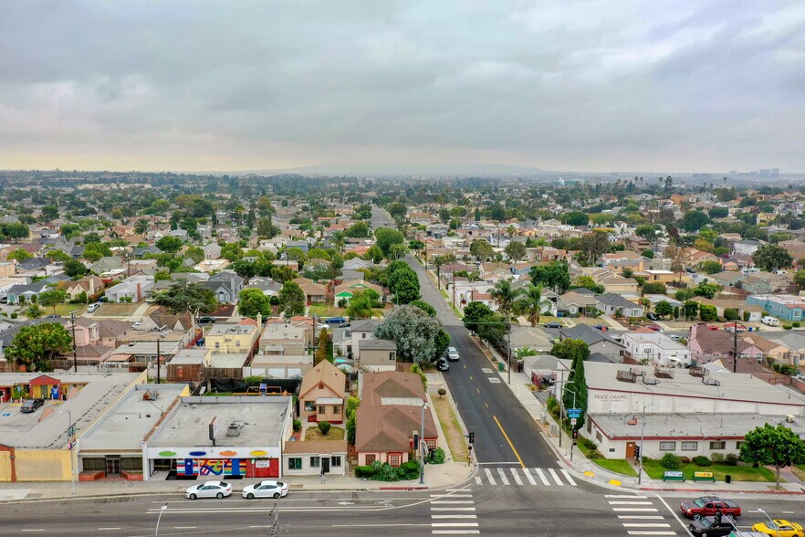 More Photos Of 3956 W Slauson Ave, Los Angeles Medical For Sale