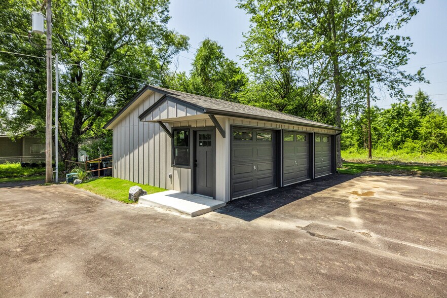 More Photos Of 28801 141st S st, Coweta Apartments For Sale