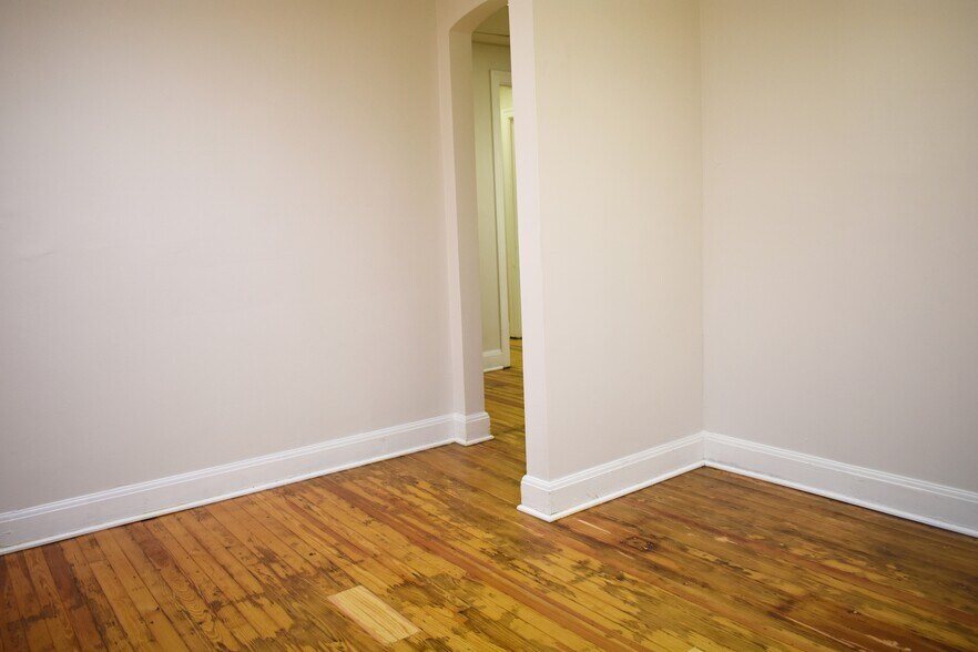 More Photos Of 625 6th Ave, Dayton Medical For Lease