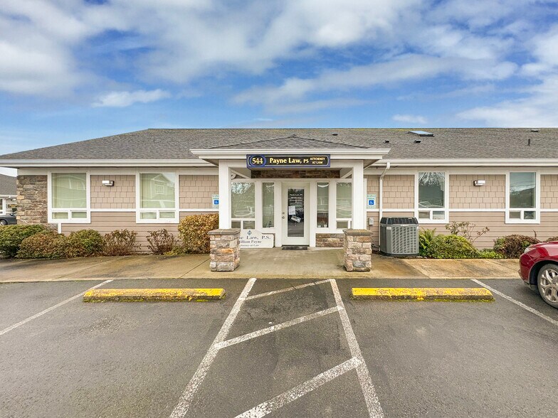 More Photos Of 542-544 N 5th Ave, Sequim Medical For Sale