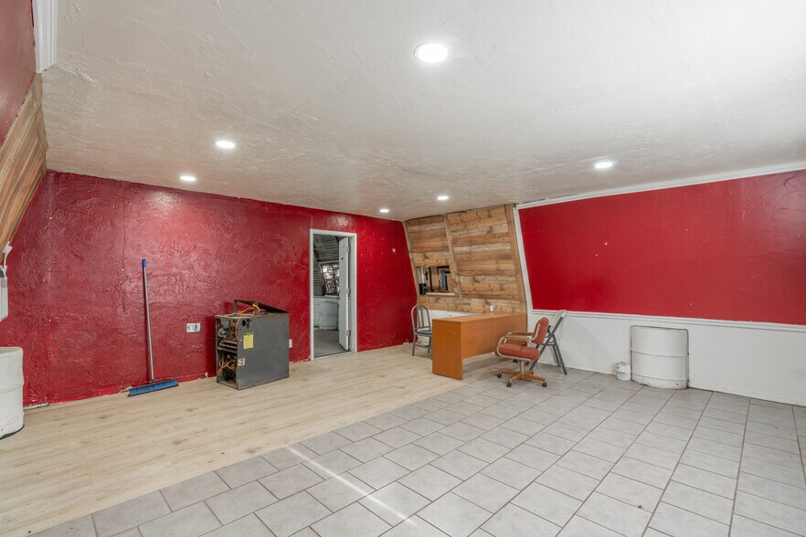 More Photos Of , El Reno Industrial For Sale