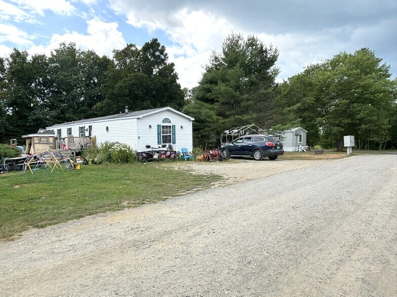 More Photos Of 434 Tate Rd, Corinth Trailer Camper Park For Sale