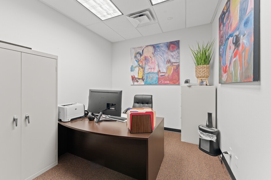 More Photos Of 139 E Warm Springs Rd, Las Vegas Office For Sale