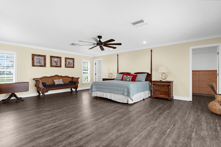 More Photos Of 22226 Sr 64, Bradenton Specialty For Sale