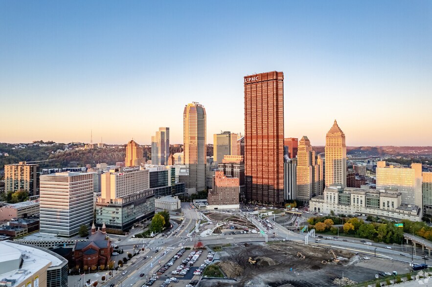 More Photos Of 112 Washington Pl, Pittsburgh Office Residential For Lease