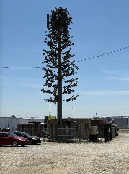 More Photos Of 950 Western Knolls Ave, Beaumont Industrial For Sale