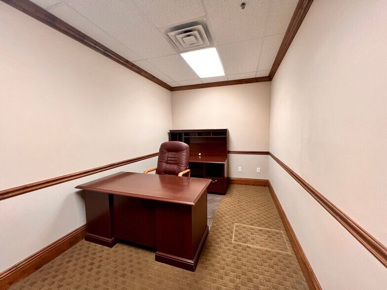 More Photos Of 7396 S Union Park Ave, Midvale Office For Sale
