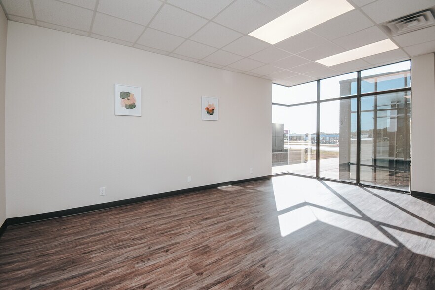 More Photos Of 4104 Houston Hwy, Victoria General Retail For Sale