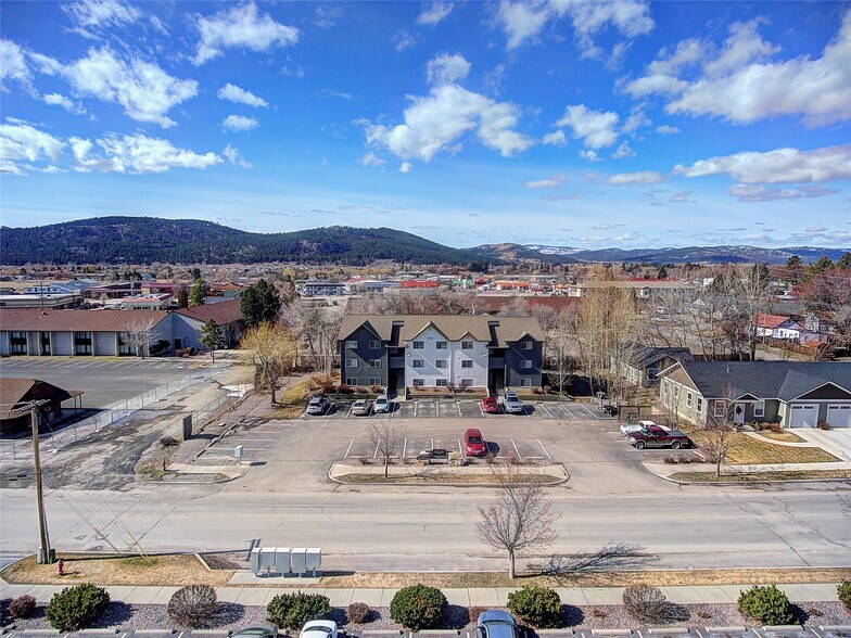 More Photos Of 1430 3rd Ave E, Kalispell Apartments For Sale