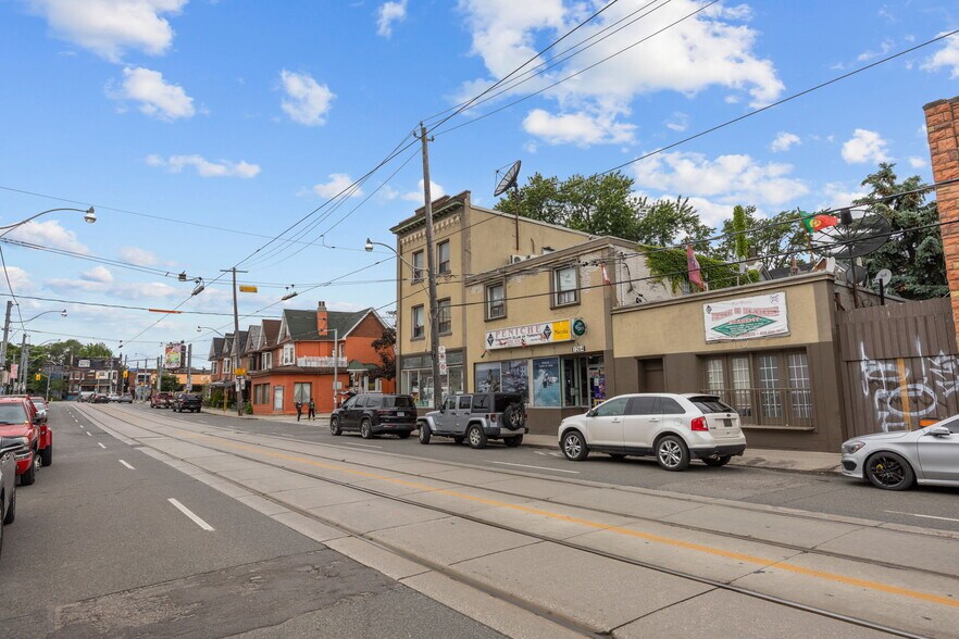 More Photos Of 1264 College St, Toronto Storefront Retail Residential For Sale